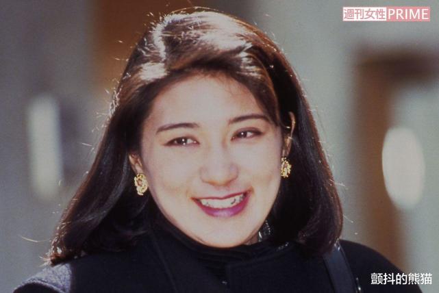 日本皇后雅子58岁生日稀有照片回顾她从职业女性到皇后的素颜