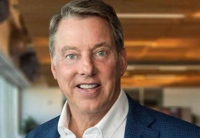 企业动态:比尔·福特购入200万股福特股份