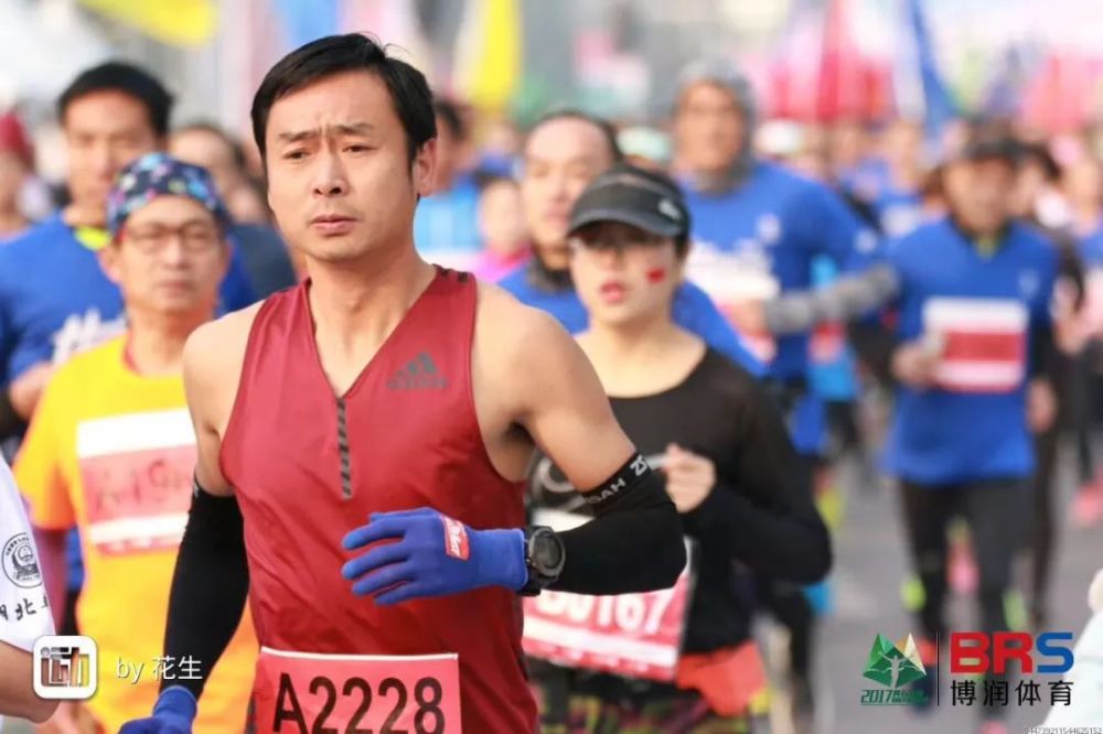 那些业余跑者全马236，他是马拉松PB王；也是越野跑黑马！