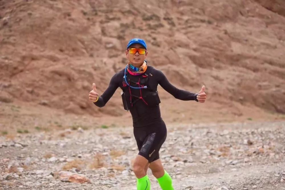那些业余跑者全马236，他是马拉松PB王；也是越野跑黑马！