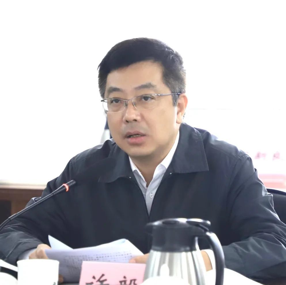 工会人拍了拍你进来一起学习