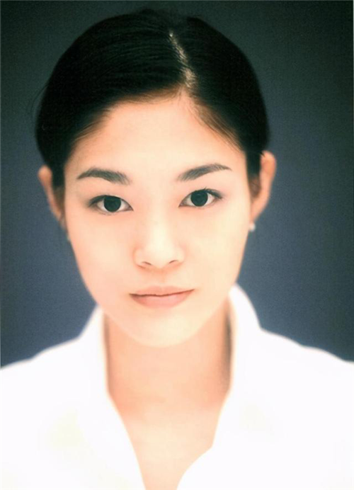 "三星公主"李尹馨,因父母阻挡与初恋结婚,她选择为爱殉情