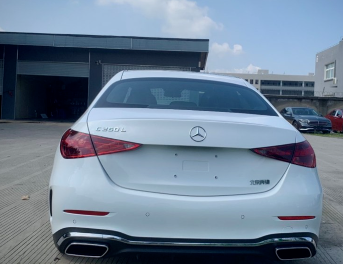 低调奢华有内涵2022款奔驰c级实车给你足够的面子