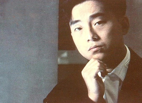 2亿,吕方结束16年感情净身出户,只要那辆宝马