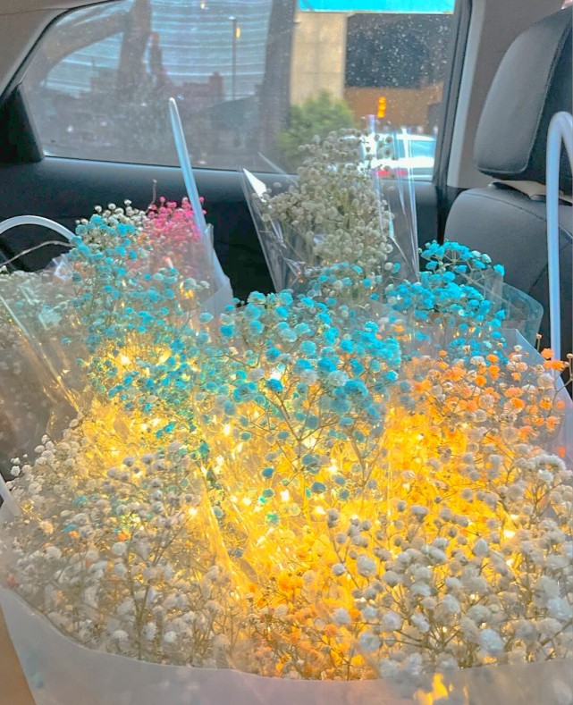 满天星背景图我携满天星辰赠予你仍觉满天星辰不及你