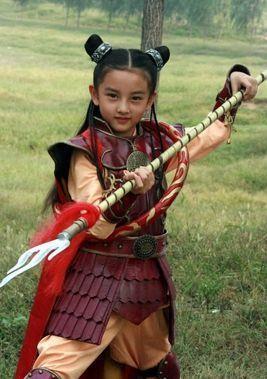 至于一些电视剧和电影为什么里面的哪吒会说自己是女儿身,这很大一