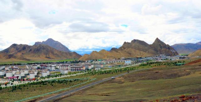 定日县尼辖乡发展合作社壮大村集体经济:一村一社跑出发展"加速度"