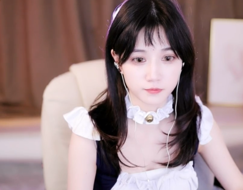 kpl灵儿cos王昭君仙女裙自夸最美网友看着像小孩缺点东西