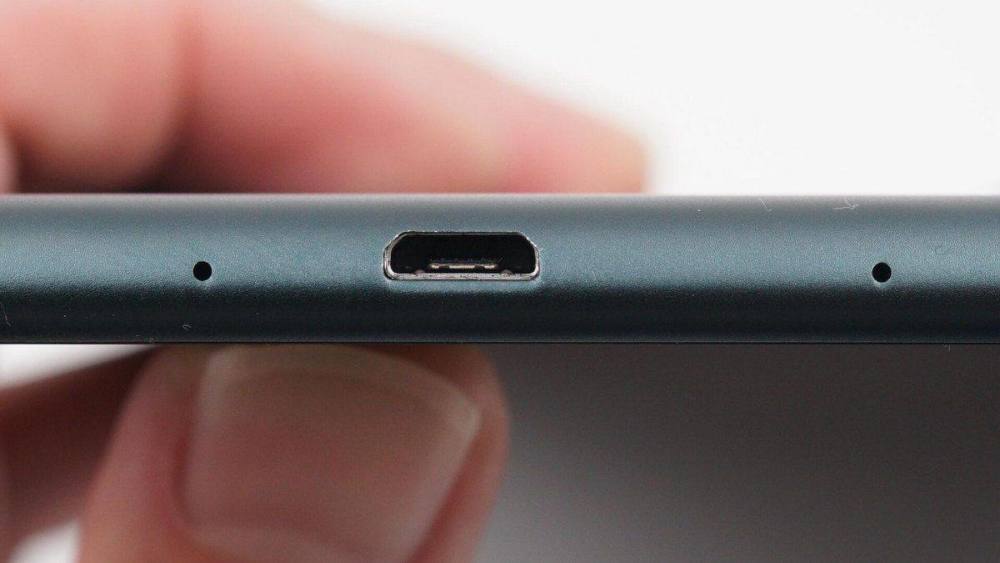 平板内置双麦双box音腔,实现声音高清输入输出,让用户拥有更好的互动