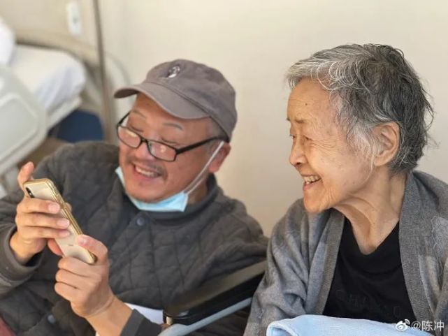 著名药理学家张安中在沪逝世，女儿陈冲发文：母亲只要还有一口气，就在为孩子着想_腾讯新闻