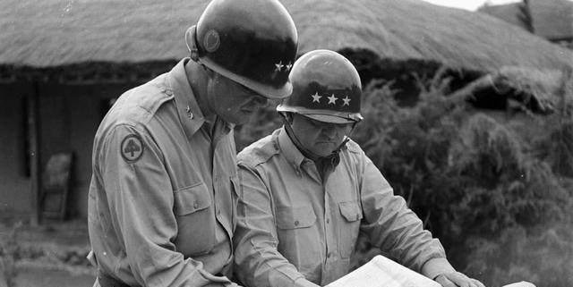 朝鲜战场美军阵亡最高将领沃克,死后追授上将,肇事司机受何处罚