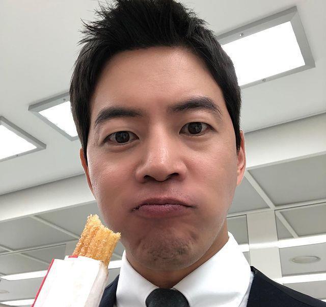 名校毕业的李尚允,随口一句收视率,男神的小辫子又被抓住了