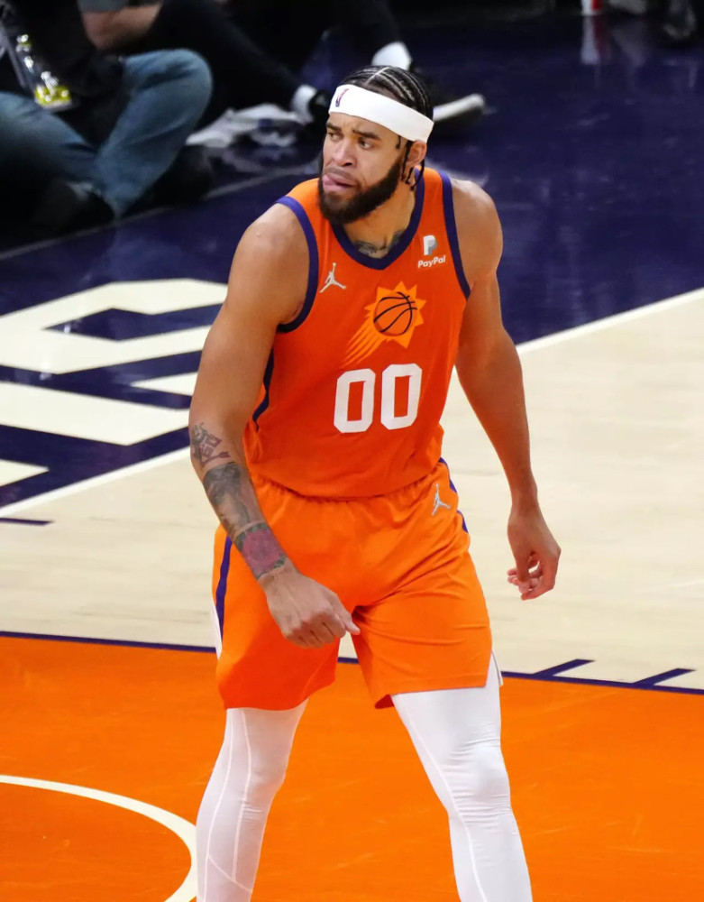 麦基 NBA：麦基职业生涯单赛季场均得分及薪资一览，物有所值