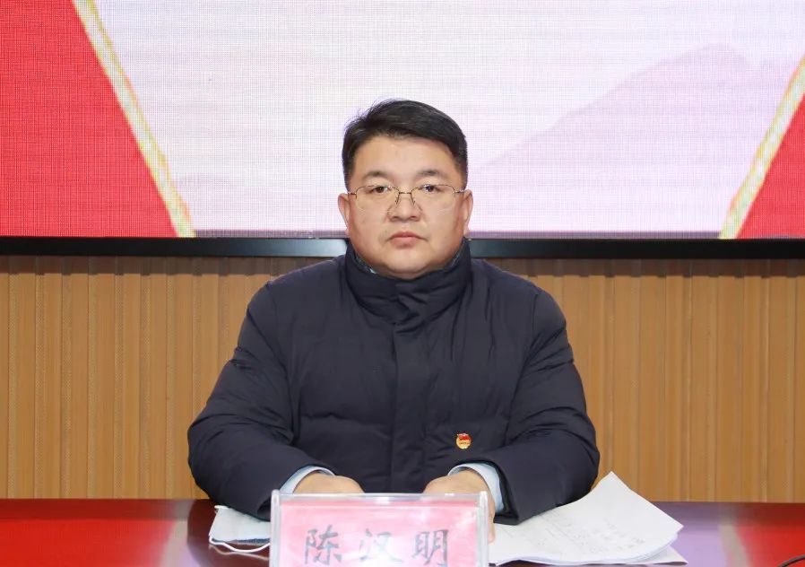 忻州市委副书记李子彦,副校长李殿寿及政教处主任王新林出席仪式,校