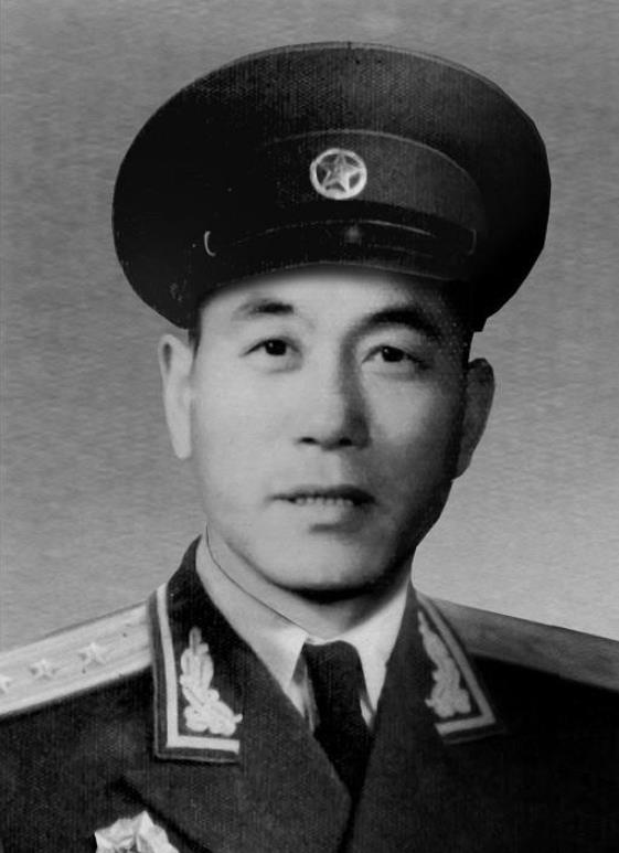 四野在野战军中实力最强,全因此人发明的一种战术,怎么回事?