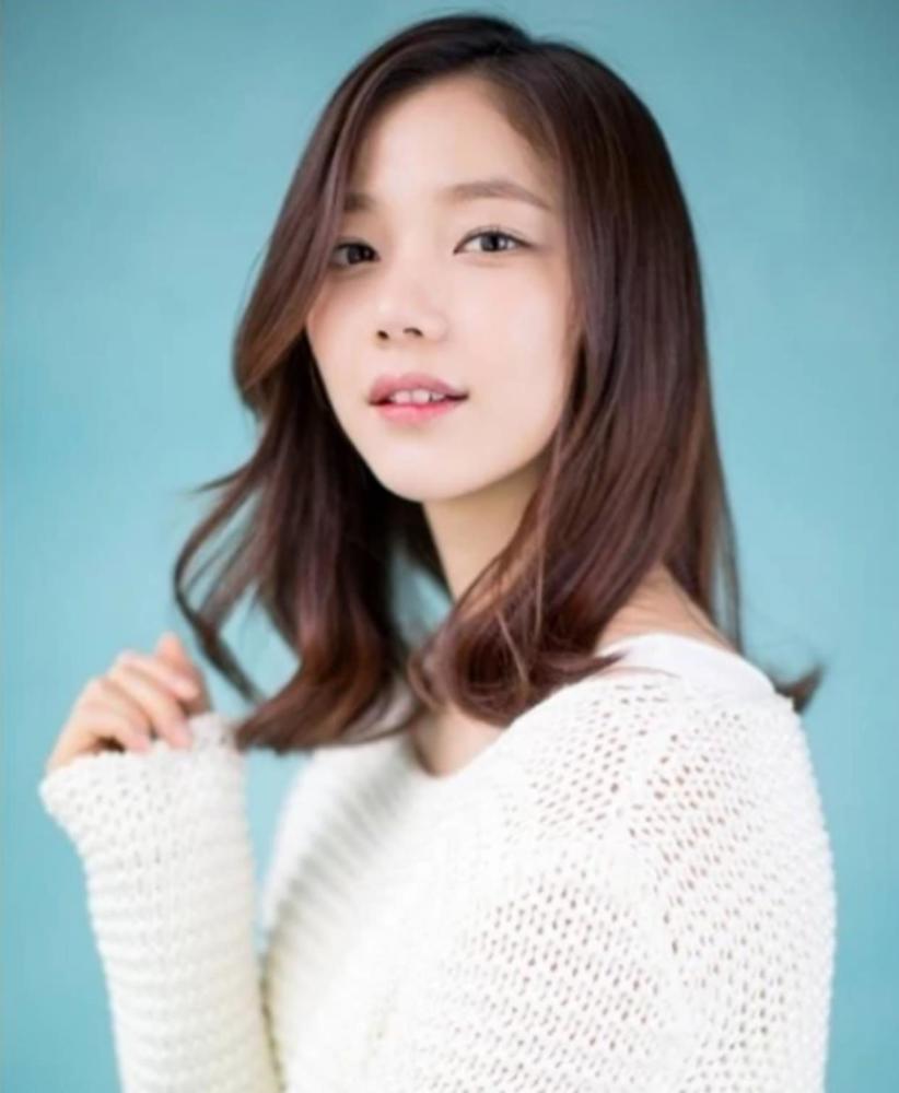 上流社会会长的女助理是谁演的上流社会主要演的什么