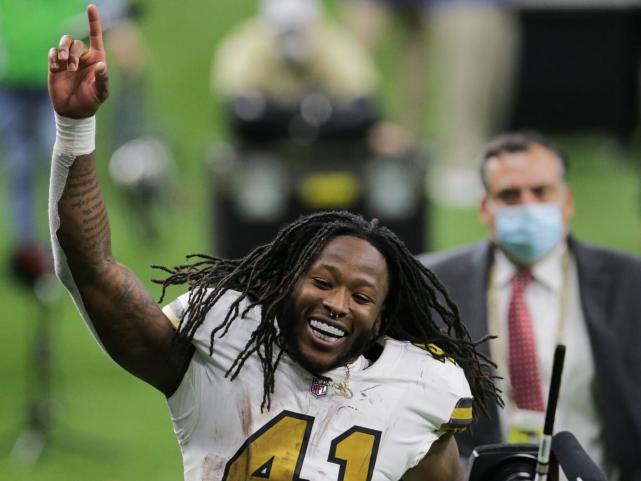 圣徒迎来重大利好职业碗跑卫卡马拉时隔四周终复出