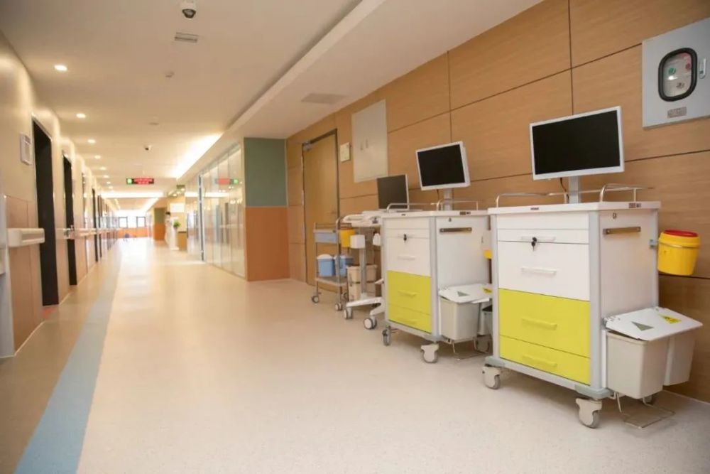 大山里的现代化医院丽水市中心医院新内科大楼投入使用