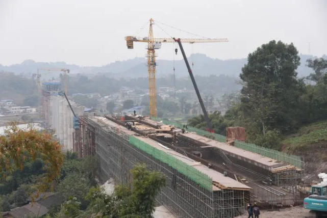 成自高铁资中西站建设进度来了