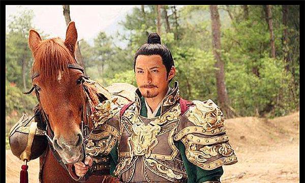 罗成的武艺乃秦琼所传授,其军事恩师乃徐茂公,与罗士信本是一人