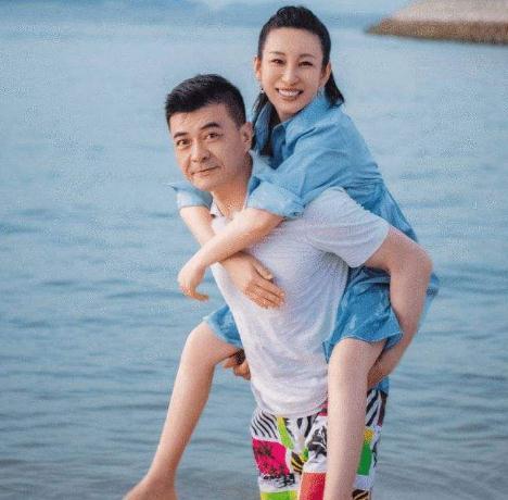 王新军|秦海璐|唐静|史晨风|话剧团