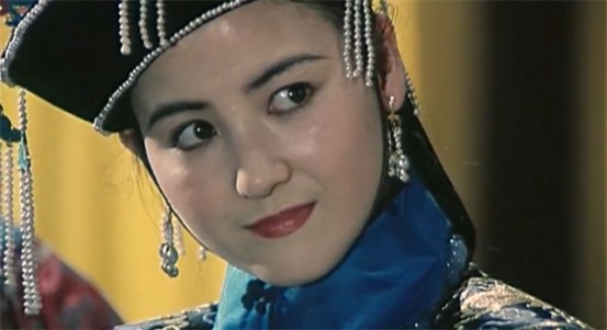 身在朝廷的父亲明事理,更不敢救自己的女儿,万般逼迫下,崇绮在给女儿