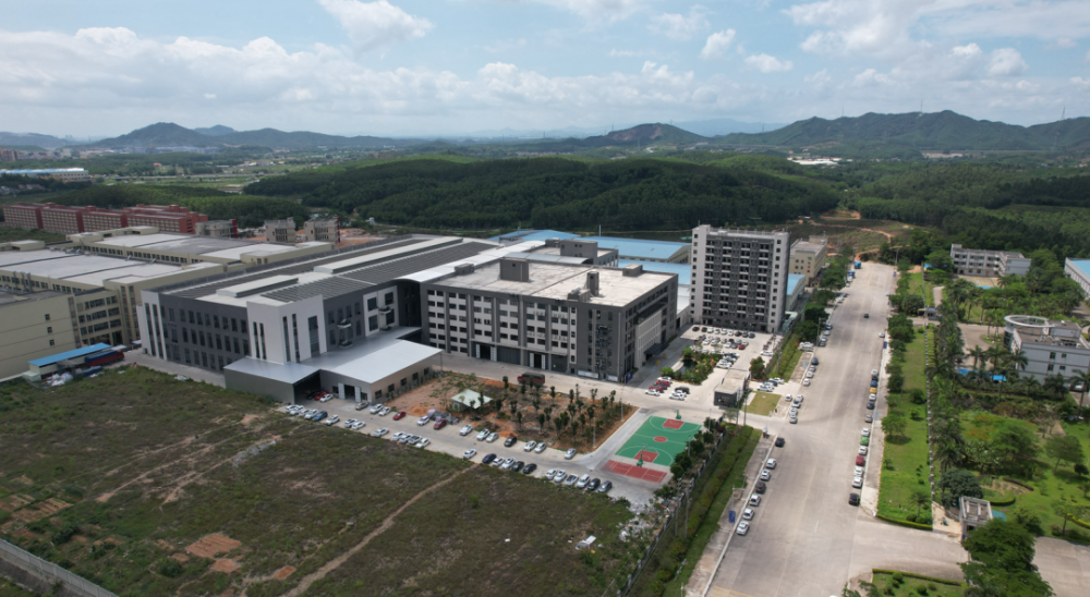 规上工业增加值75亿元,同比增长44%,成为鹤山乃至江门工业经济"加速跑