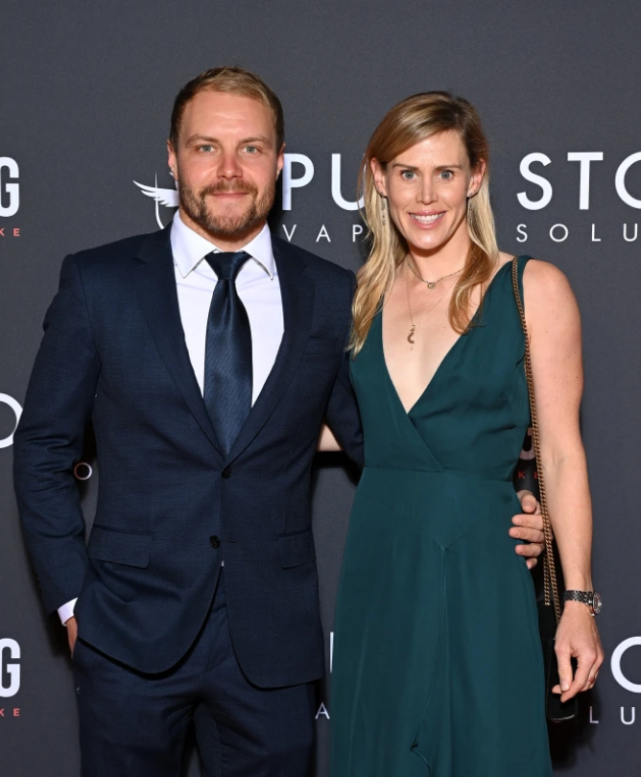 基米·莱科宁是出了名的f1花花公子,他的前妻是欧洲西部多个