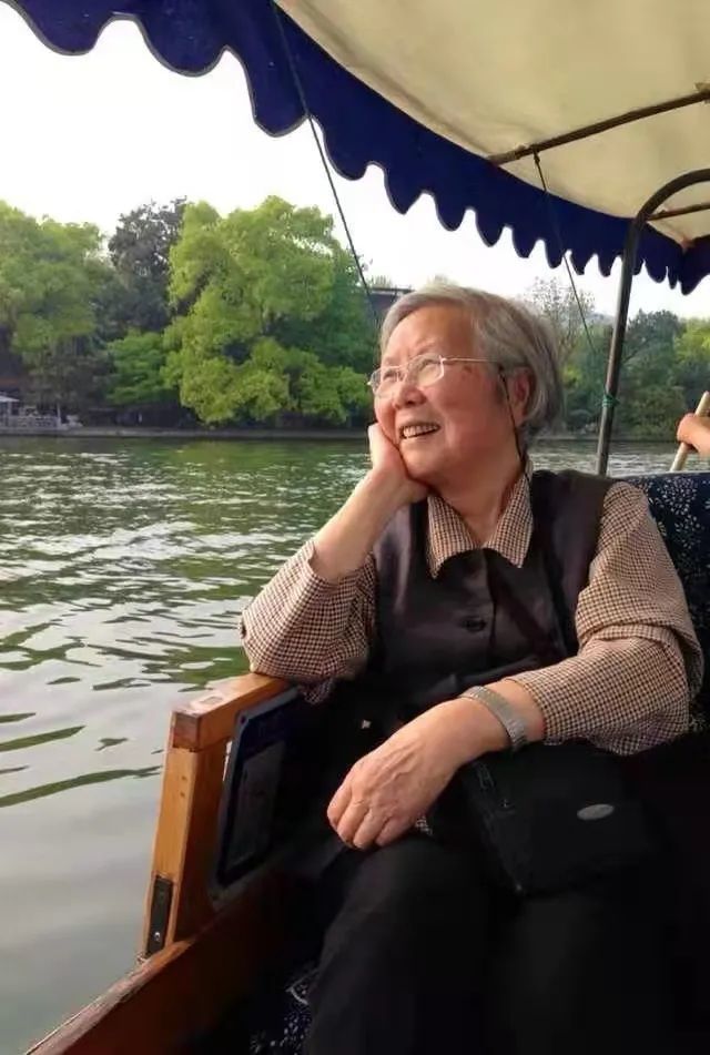 纪念|丰一吟女儿:我的妈妈与她的座右铭