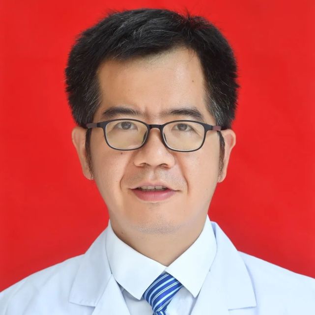 先后在湖南中医药大学第一附属医院尤昭玲工作室,杨秉秀工作室及