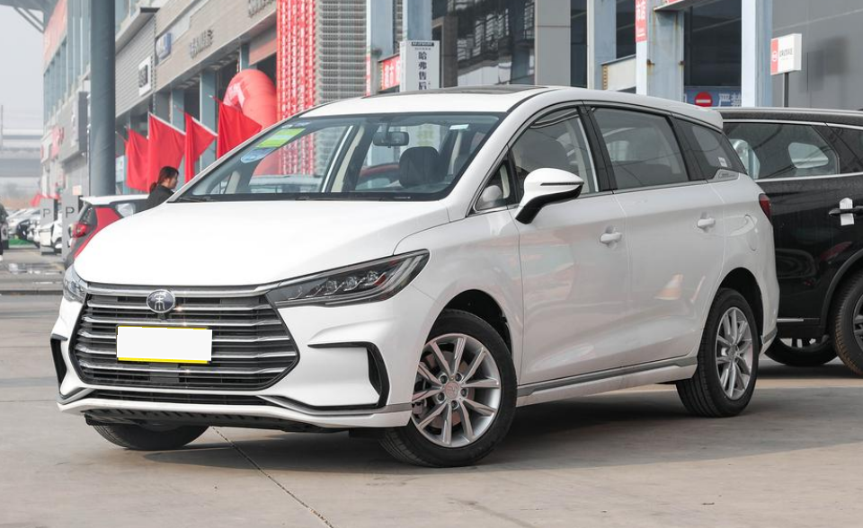 比亚迪新款mpv上市!外观精致,内饰"精装房",1.5t仅9万