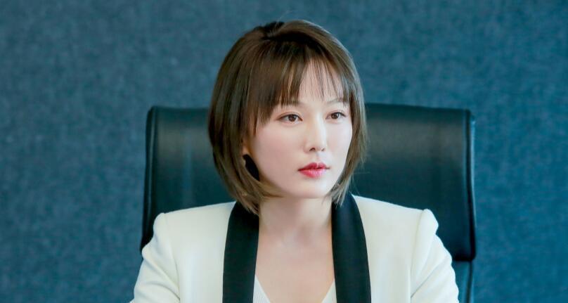 05,总结步微澜在《善男信女》中写道:"先生,你只是迷恋,并非爱恋.