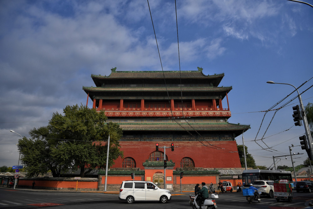 北京舊鼓樓大街中高層現代建築二層以上不設景觀照明