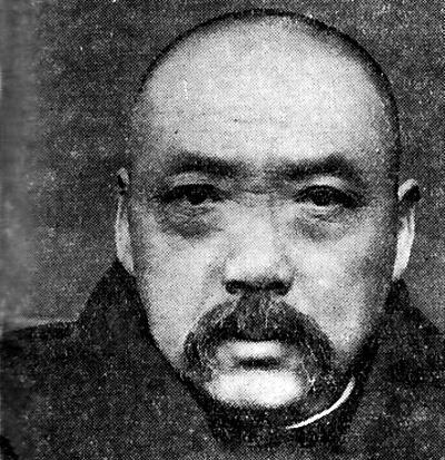 策,阎锡山的大政方针基本都出自他手,就是阎锡山的首席军师——赵戴文