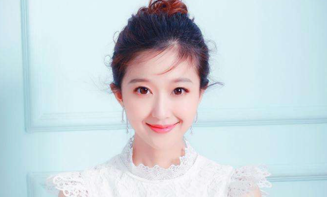 9岁男孩遇难辽宁台2位女主持哽咽落泪强忍悲痛网友力挺