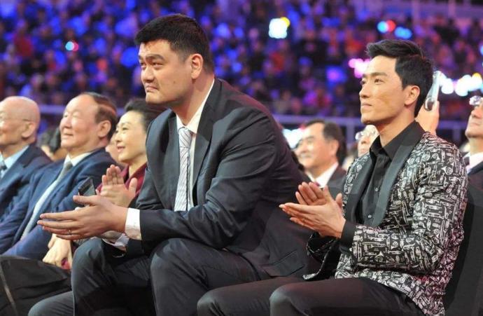 姚明嫌上海豪宅太大以970万友情价转卖给刘翔如今市值多少