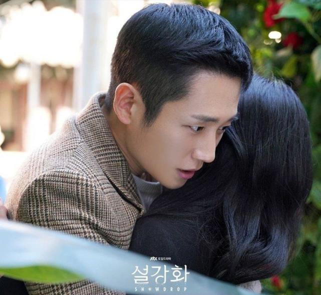 神仙颜值cpjisoo丁海寅雪降花深情凝视刷爆期待却卷争议