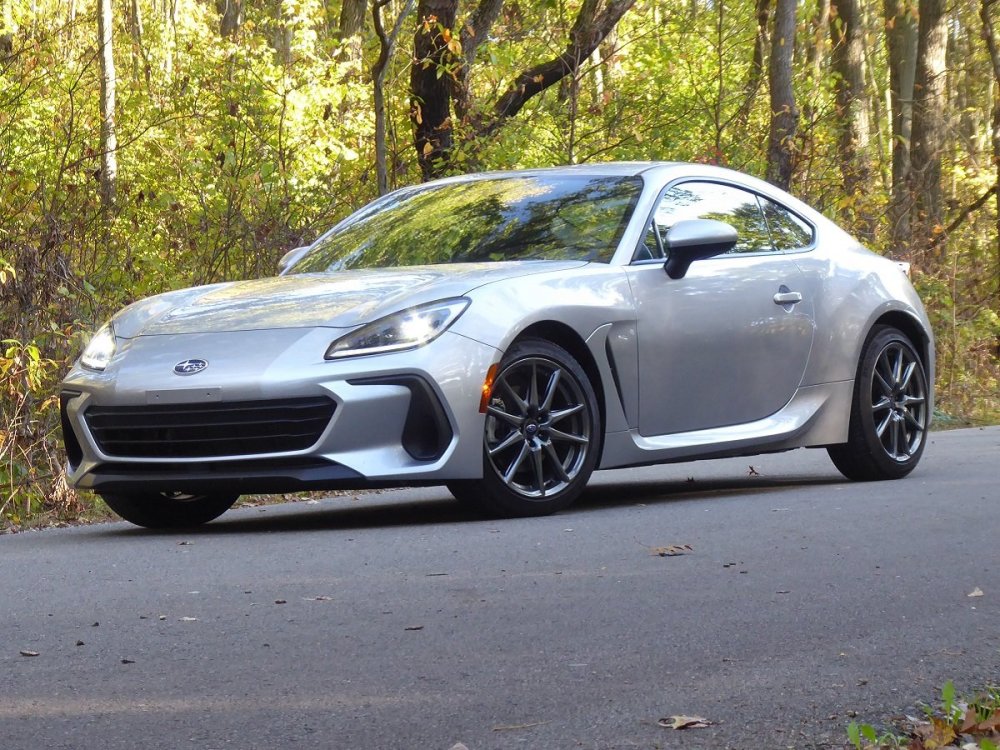 2022款斯巴鲁brz:运动型后轮驱动轿跑车_腾讯新闻