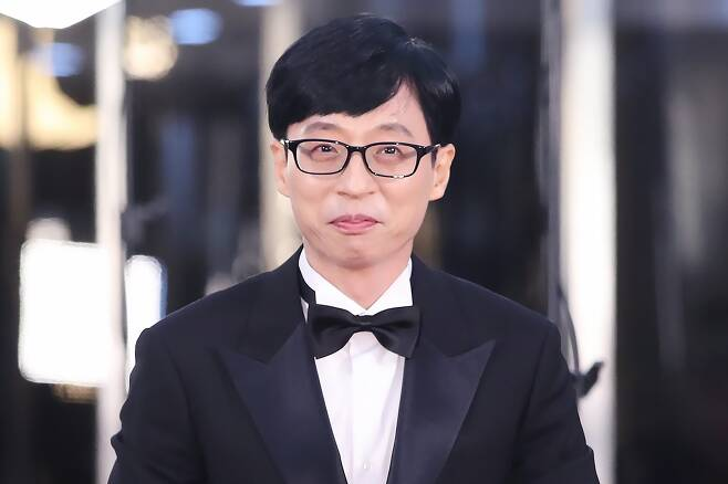 刘在石官宣确诊新冠确诊前已接种两针疫苗现取消所有行程