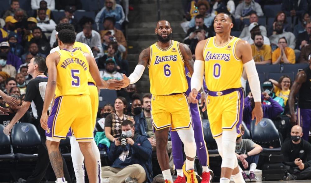 nba 湖人两步走！5届全明星和17＋4悍将将加盟？这下NBA要热闹了