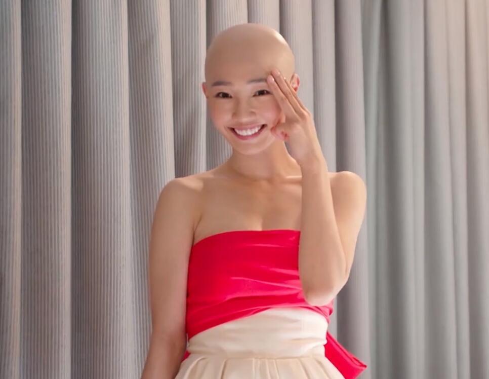 10位女星扮光头有人敬业真剃光有人戴假发套一个头两个大