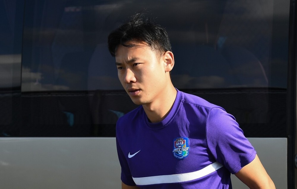 津门虎与重庆1比1战平,球迷无比怀念李松益,未来有望正式加盟_腾讯新