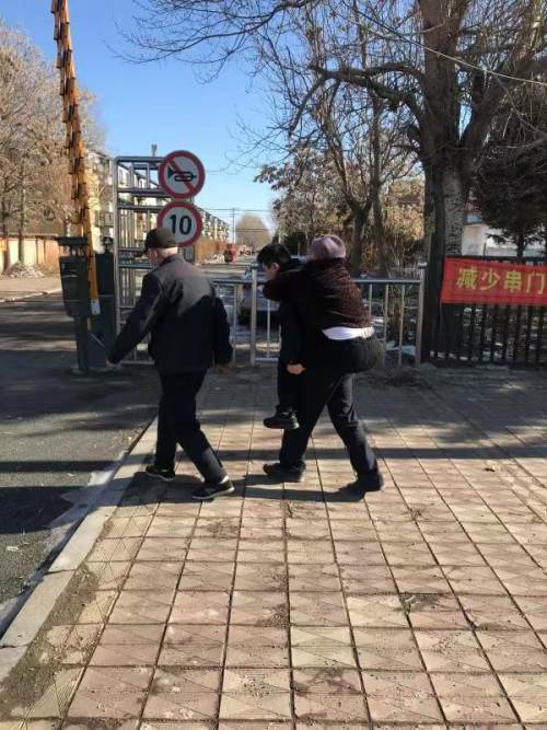 图片关键词