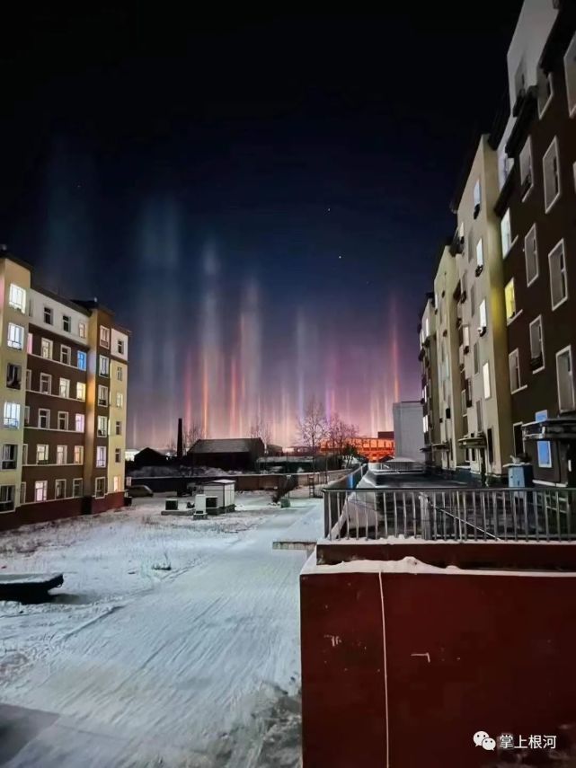 七彩光柱直冲云霄!2021年根河的冷极光你见到了么?
