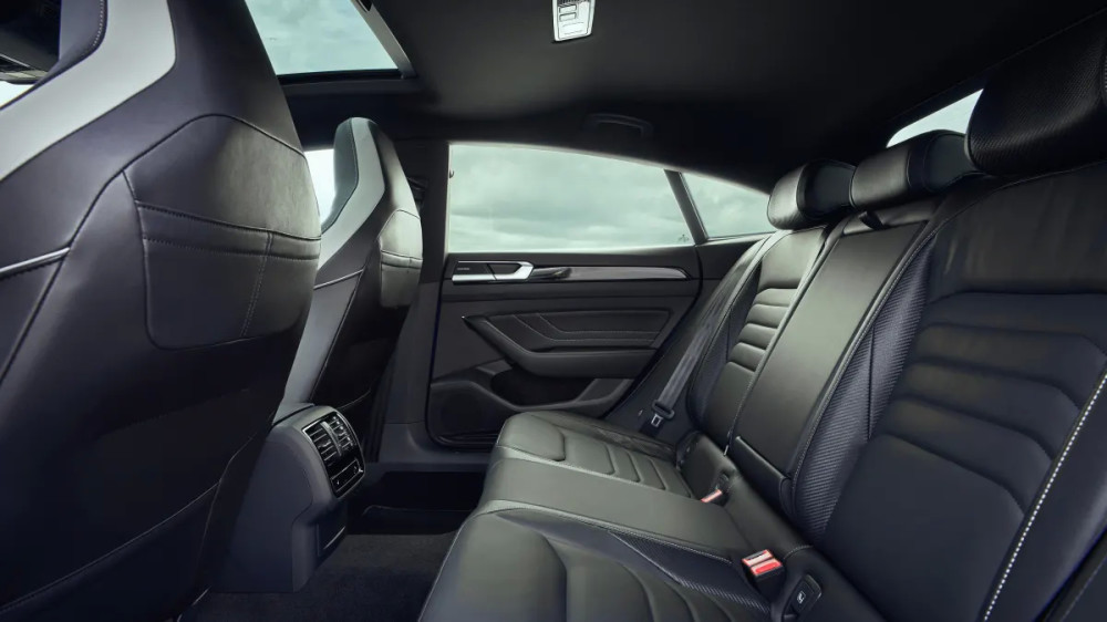 2022年大众ccarteon并非缺乏魅力的帕萨特