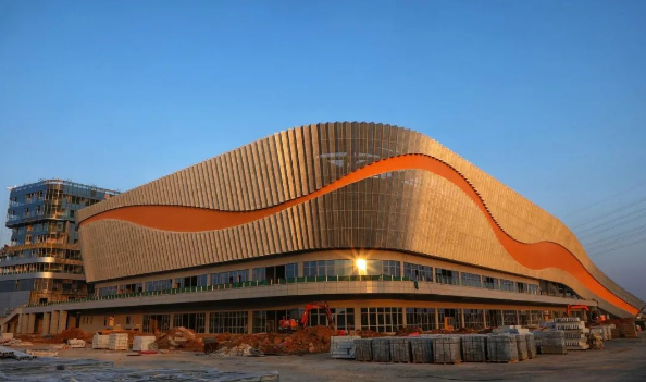 婺城新区这个地标建筑马上竣工了