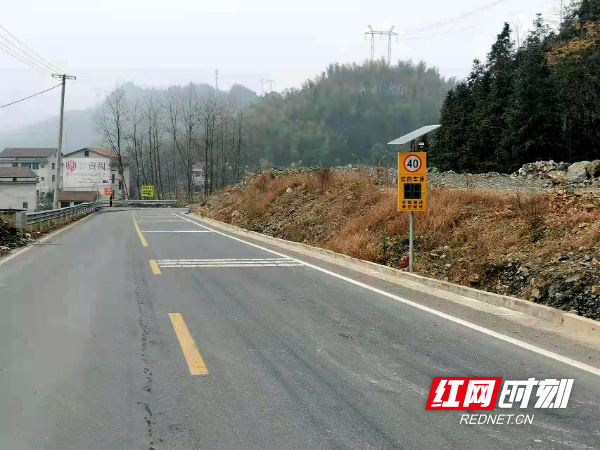 完善设施强化巡逻 安化东梅公路交通治理成效初显!