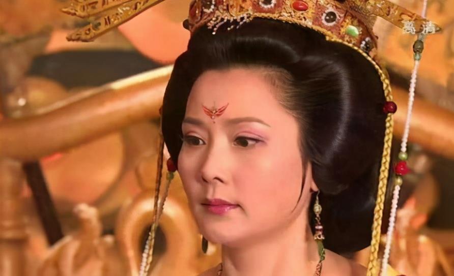 也没有被立为太子,反而儿媳妇还进了宫,倒是便宜了后来的唐肃宗李亨