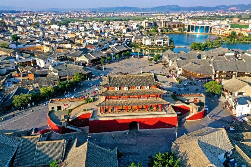 墨香古城 千年一觉建水梦_腾讯新闻