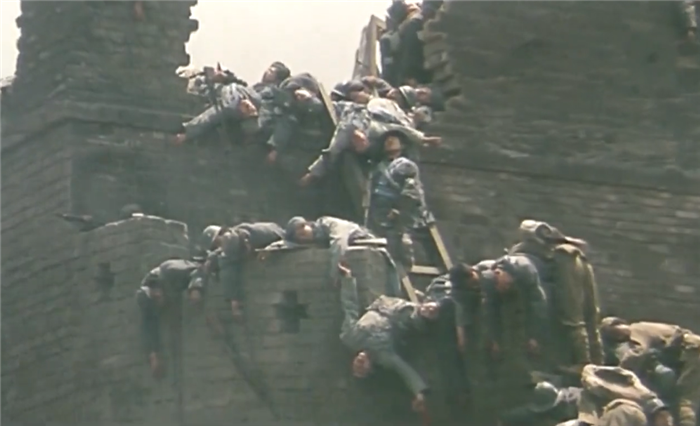 35年前的《血戰臺兒莊》，賣了2.7億票房，是戰爭片的一座高峰六年級上冊語文知識點乘風語文網課怎么樣